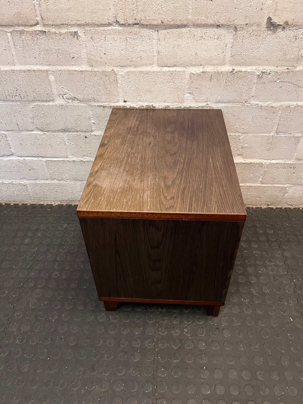 Dark Wood Finish Open Shelf Bedside Table – side view