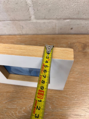 White Rectangular Picture Frame with Wooden Inner Edge – depth measurement