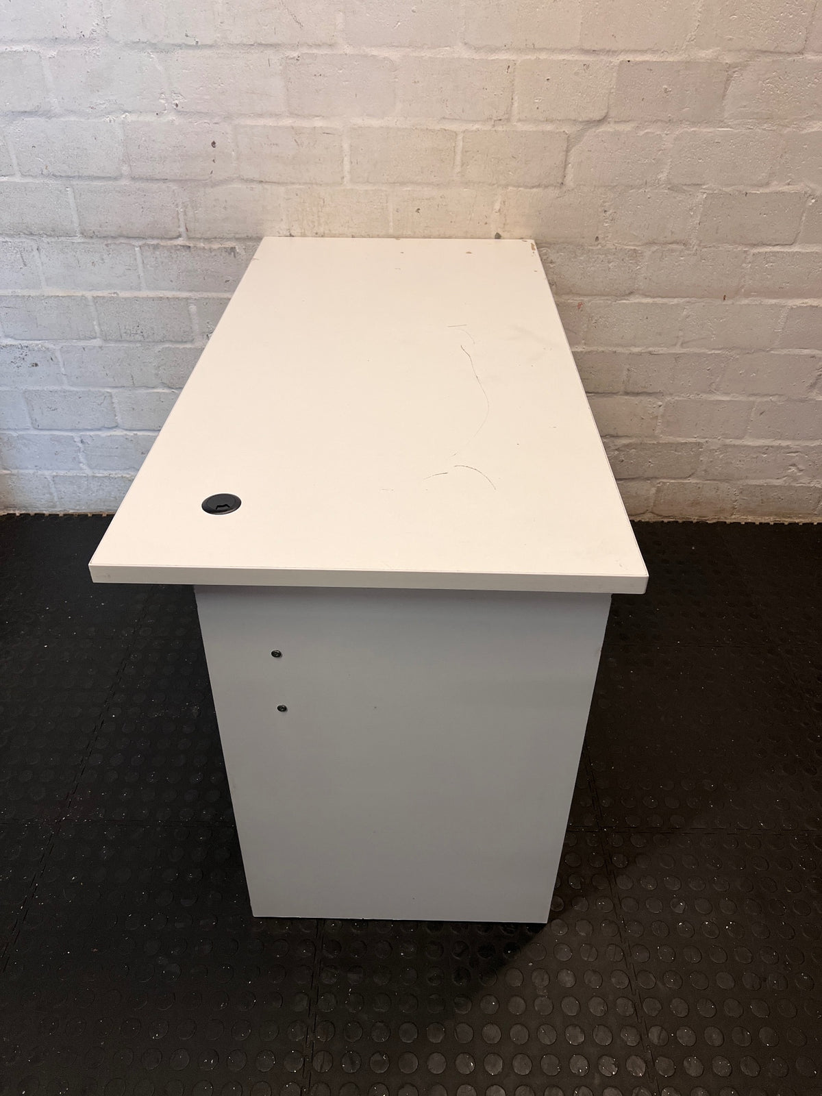 White Office Desk with Drawers and Cable Port – top view