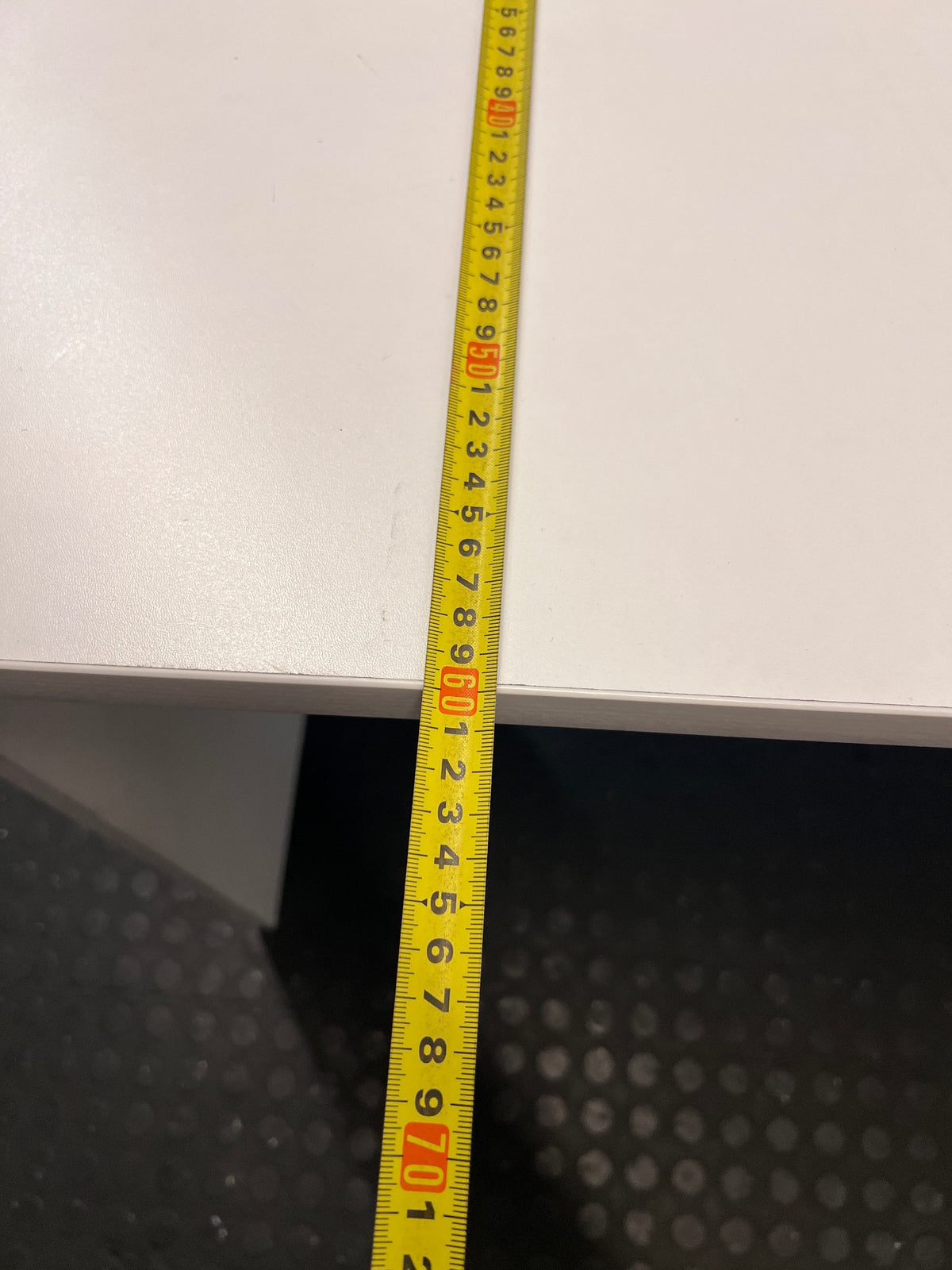 White Office Desk with Two Drawers – depth measurement