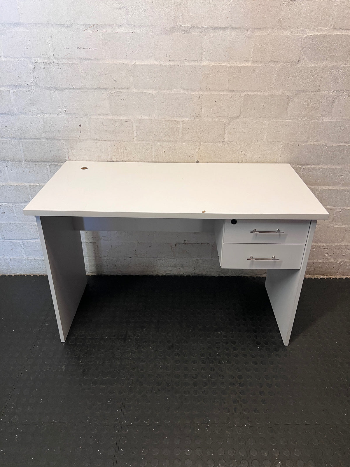 White Office Desk with Two Drawers – main front view