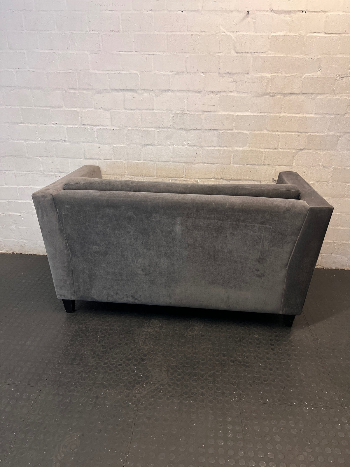 Grey Velvet-Style 2 Seater Couch – condition detail