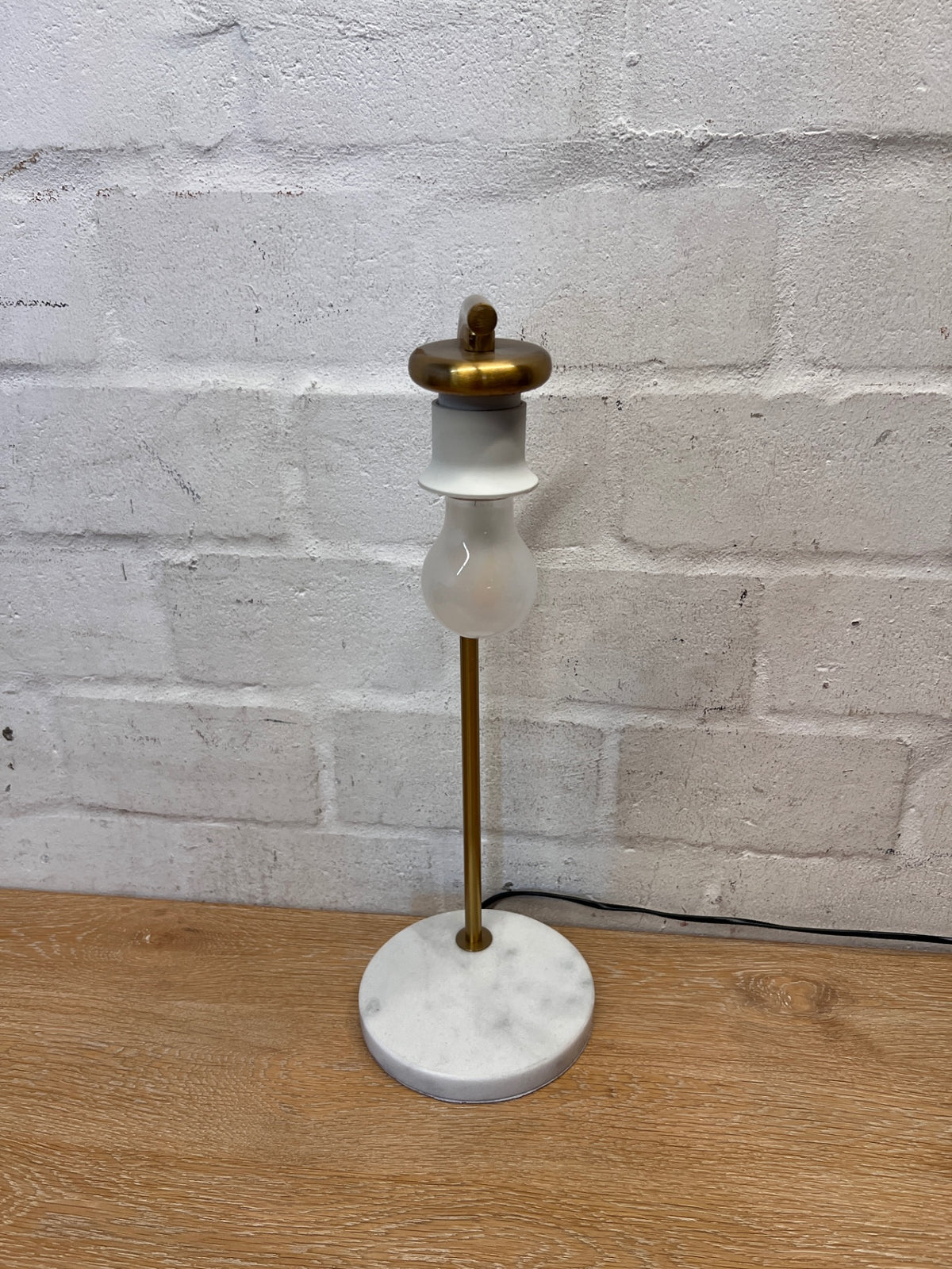 Minimalist Table Lamp with Marble-Effect Base – side view
