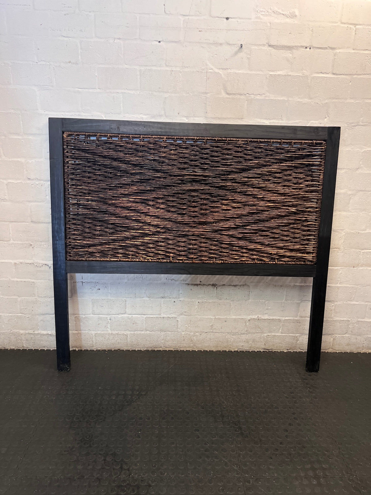 Queen Woven Wicker and Dark Wood Headboard – main front view