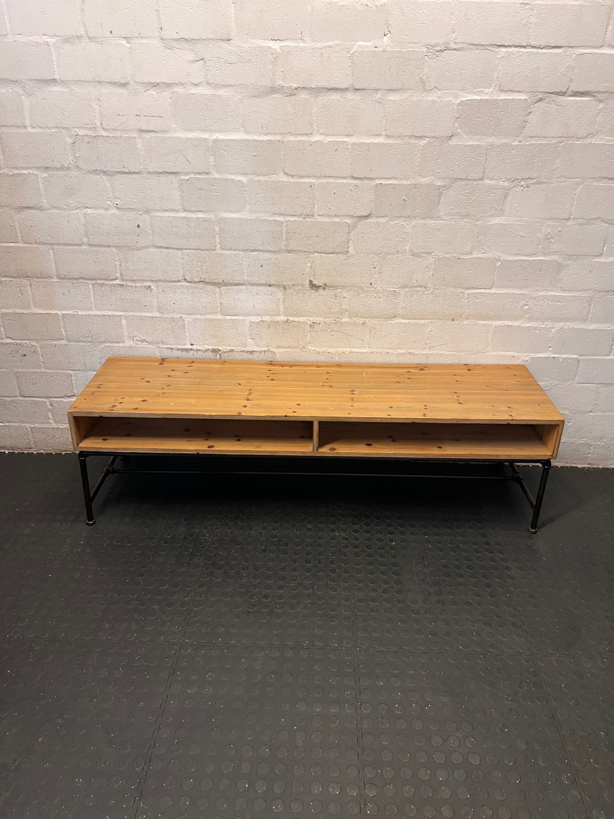 Oak Finish Industrial Style TV Unit with Metal Frame – condition detail