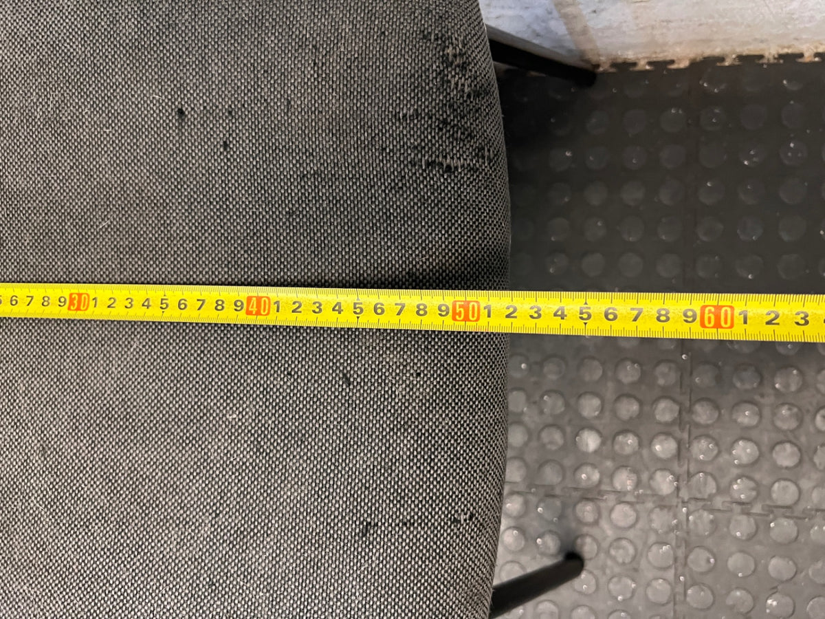 Black Mesh and Grey Fabric Office Chair – width measurement