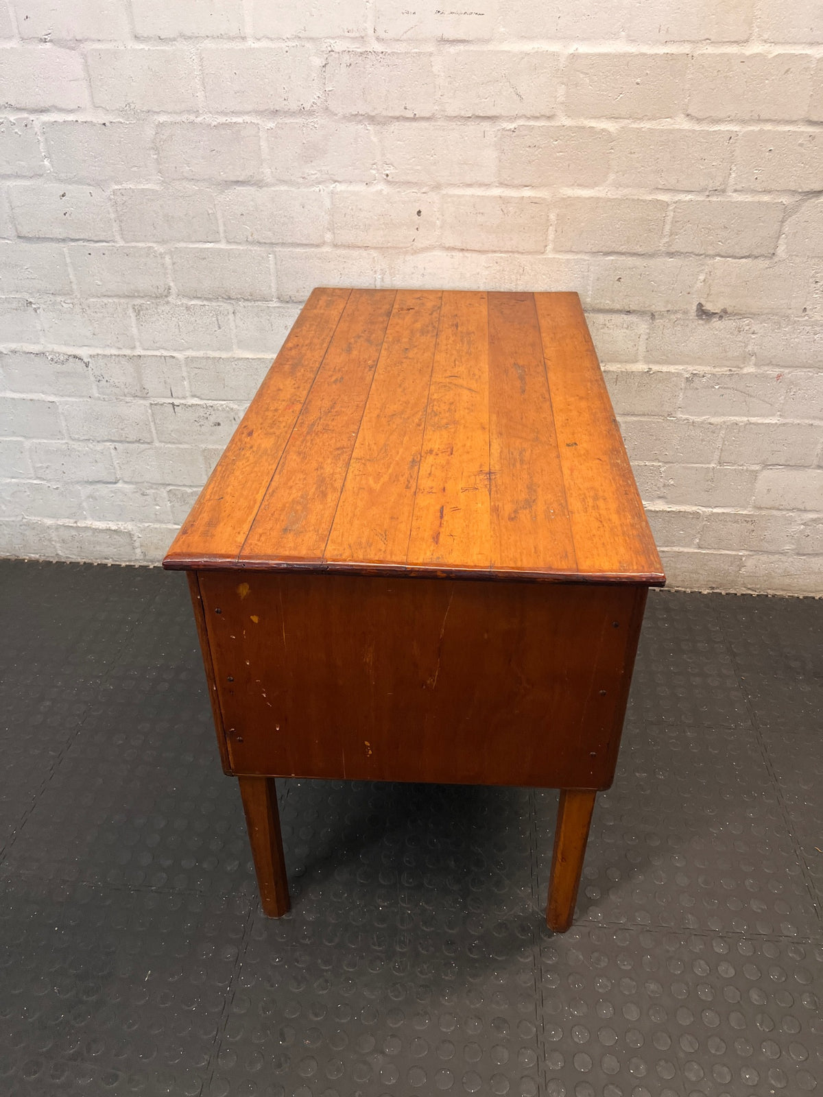 Classic Wooden Office Desk with Drawer – condition detail