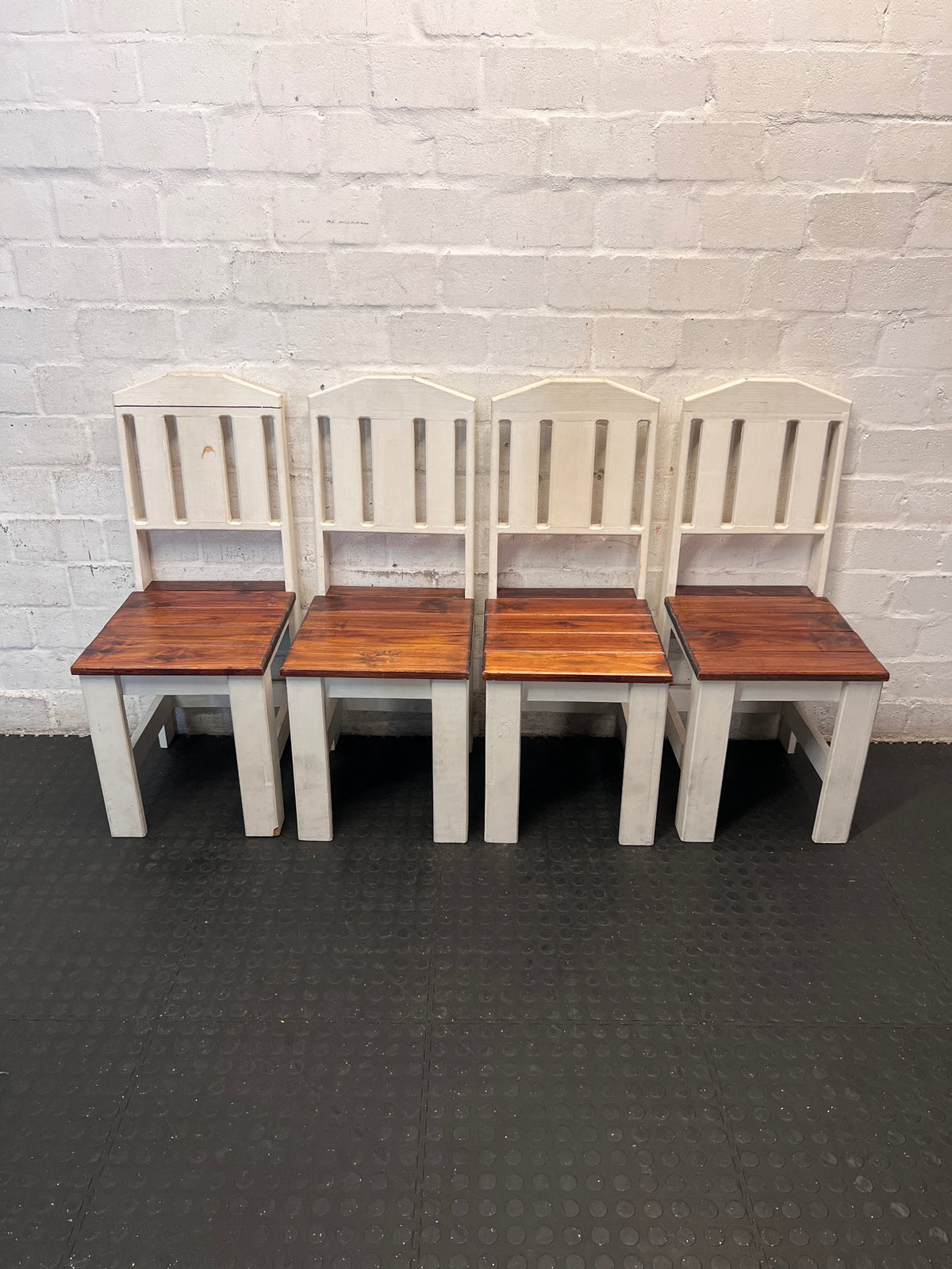 Two-Tone Wood Dining Chair with Slat Back – condition detail