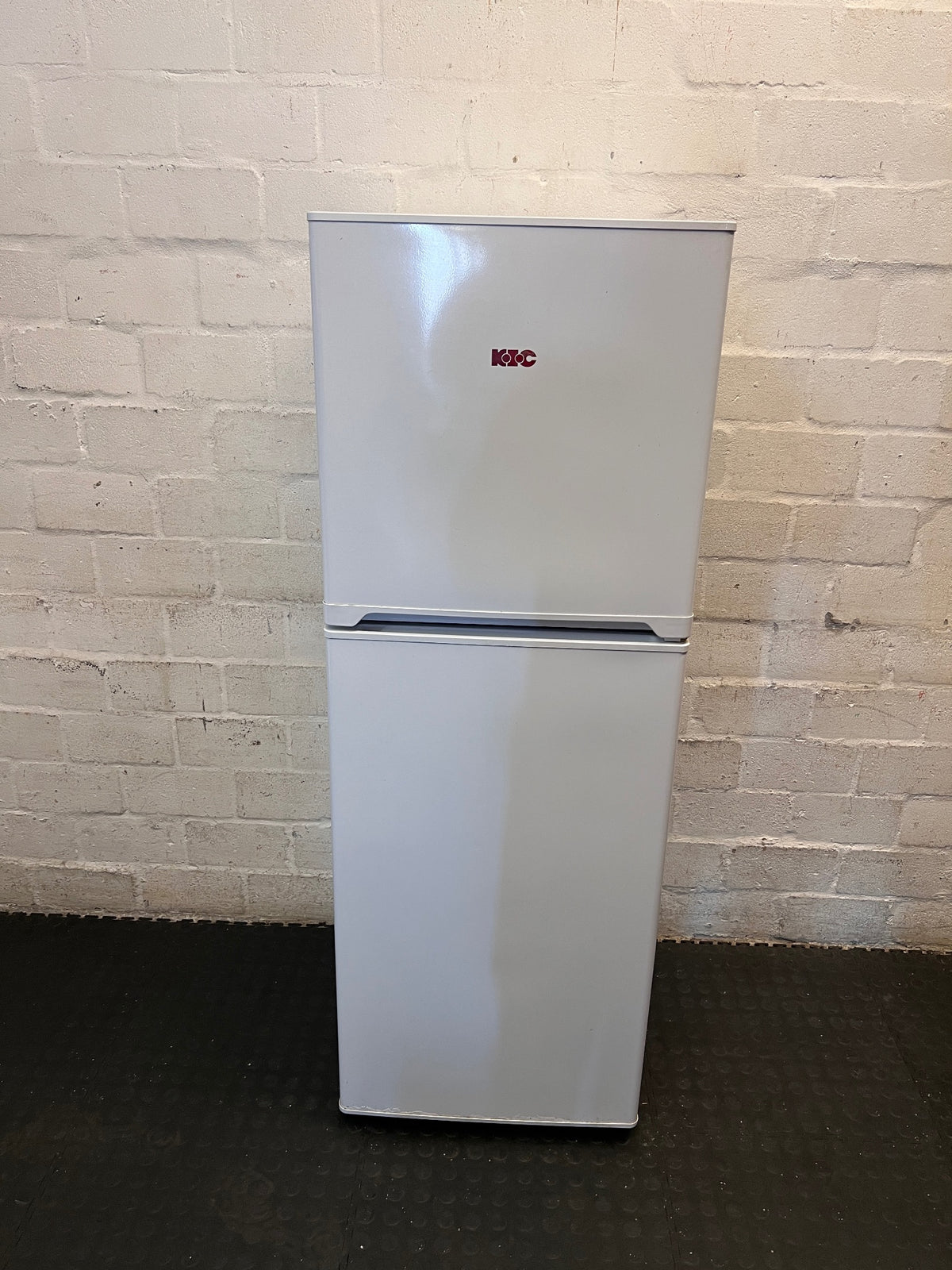 White KIC Top-Mount Fridge Freezer — Working with Burn Damage on Top – main front view