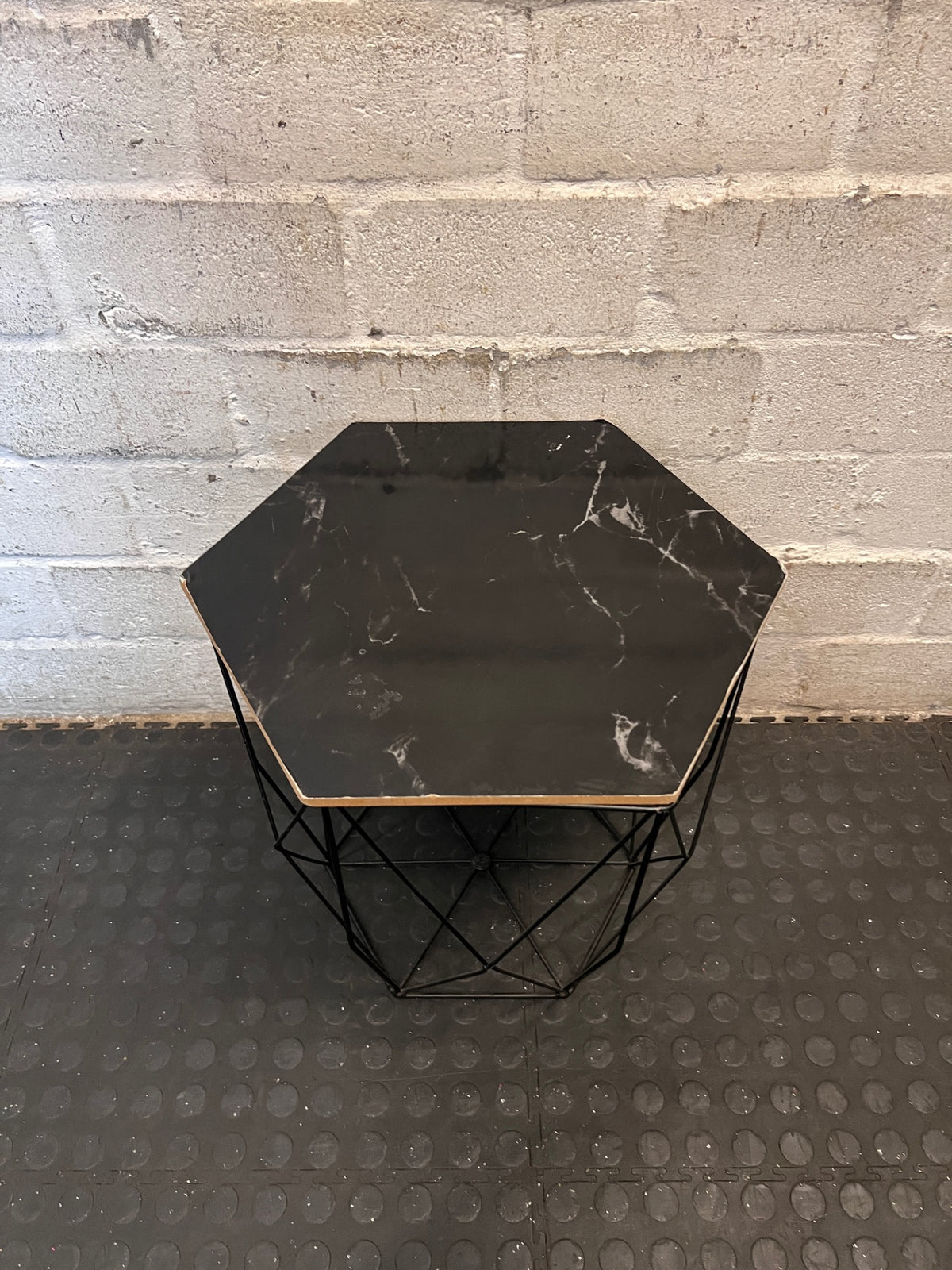 Hexagonal Black Marble-Effect Side Table with Metal Frame – condition detail