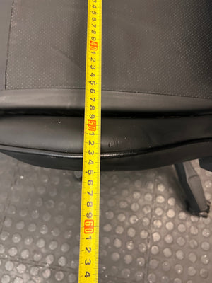 Cooler Master Ergonomic Gaming Chair with Cushions – width measurement