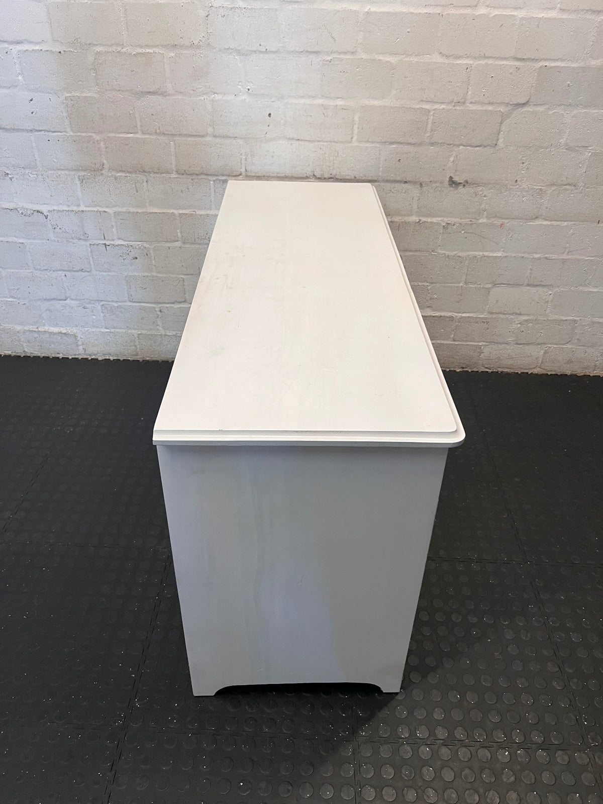 White Painted Wood Writing Desk with Pedestal Cupboards – top view