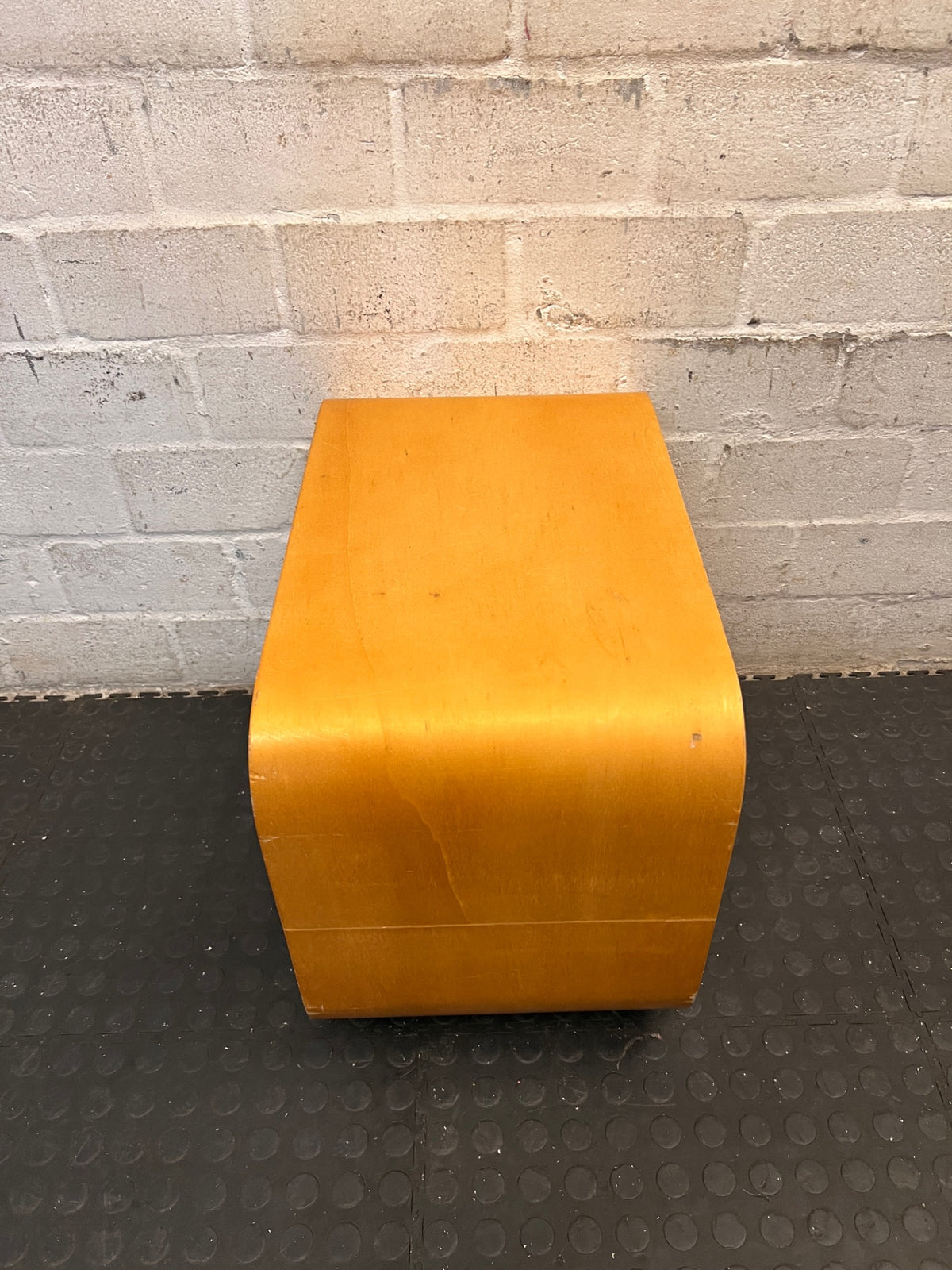 Mobile Bentwood Side Table on Castors – condition detail