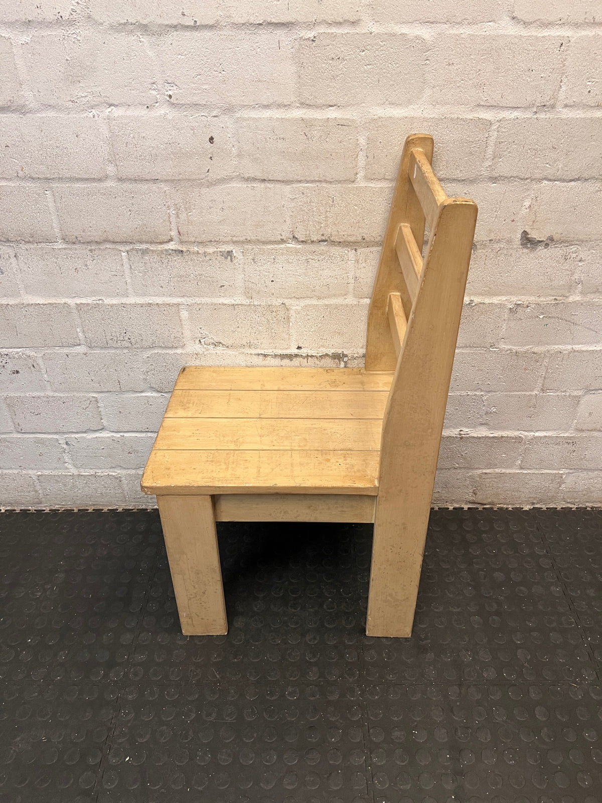 Rustic Ladder-Back Wooden Dining Chair – side view