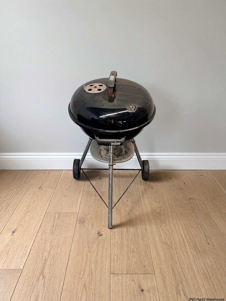 Classic Black Weber Charcoal Kettle Braai – styled product image