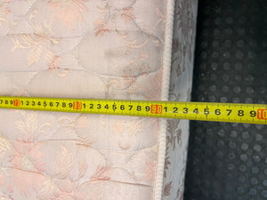 Floral Upholstered Single Base Set in Pink – width measurement