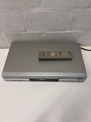 Samsung Silver DVD Player with Remote Control – side view