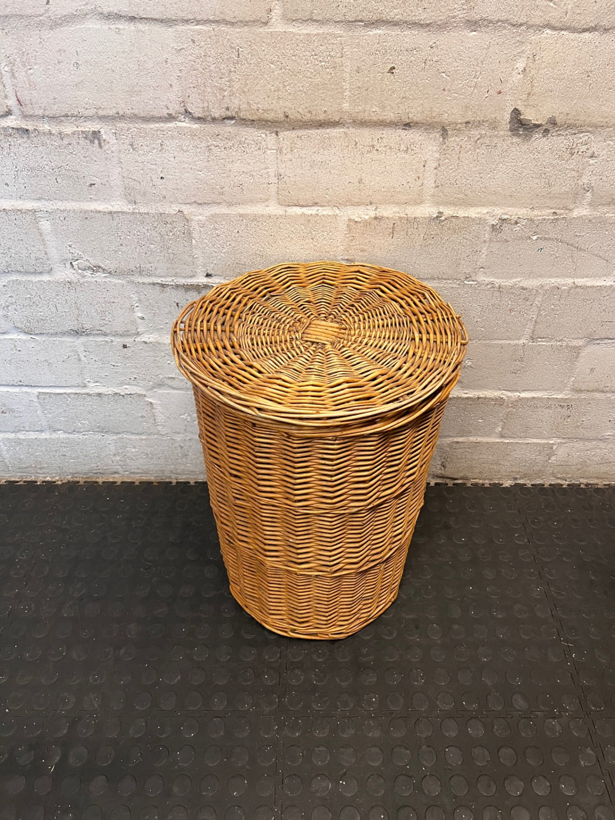 Woven Wicker Laundry Basket with Lid – back view