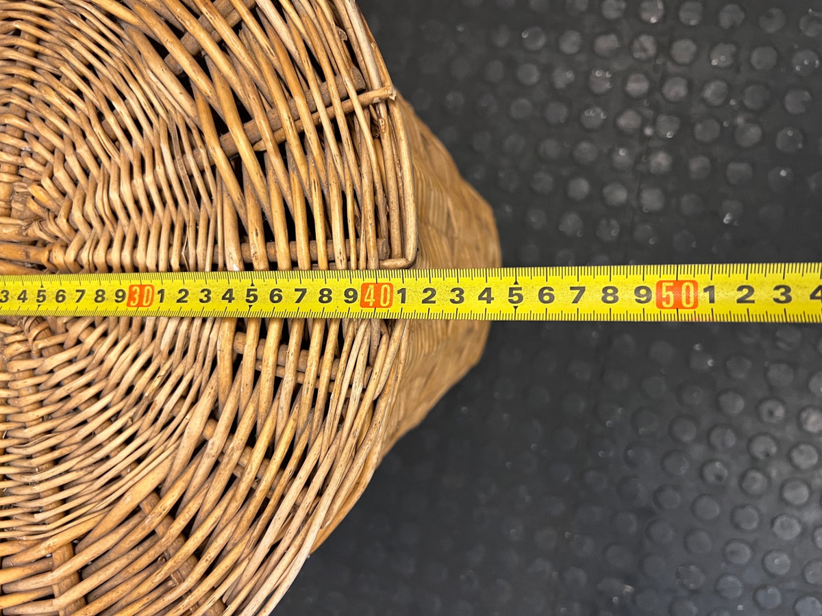 Woven Wicker Laundry Basket with Lid – depth measurement