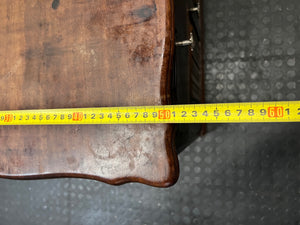 Vintage Dark Wood Dressing Table with Triptych Mirror – depth measurement