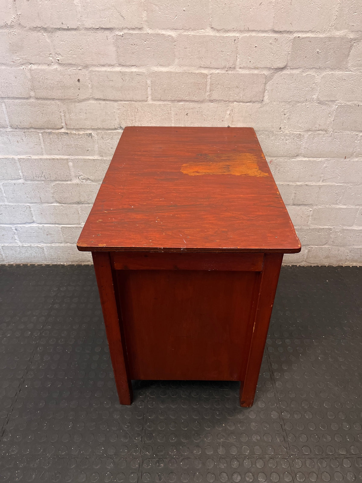 Wooden Dressing Table with 4 Drawers – condition detail