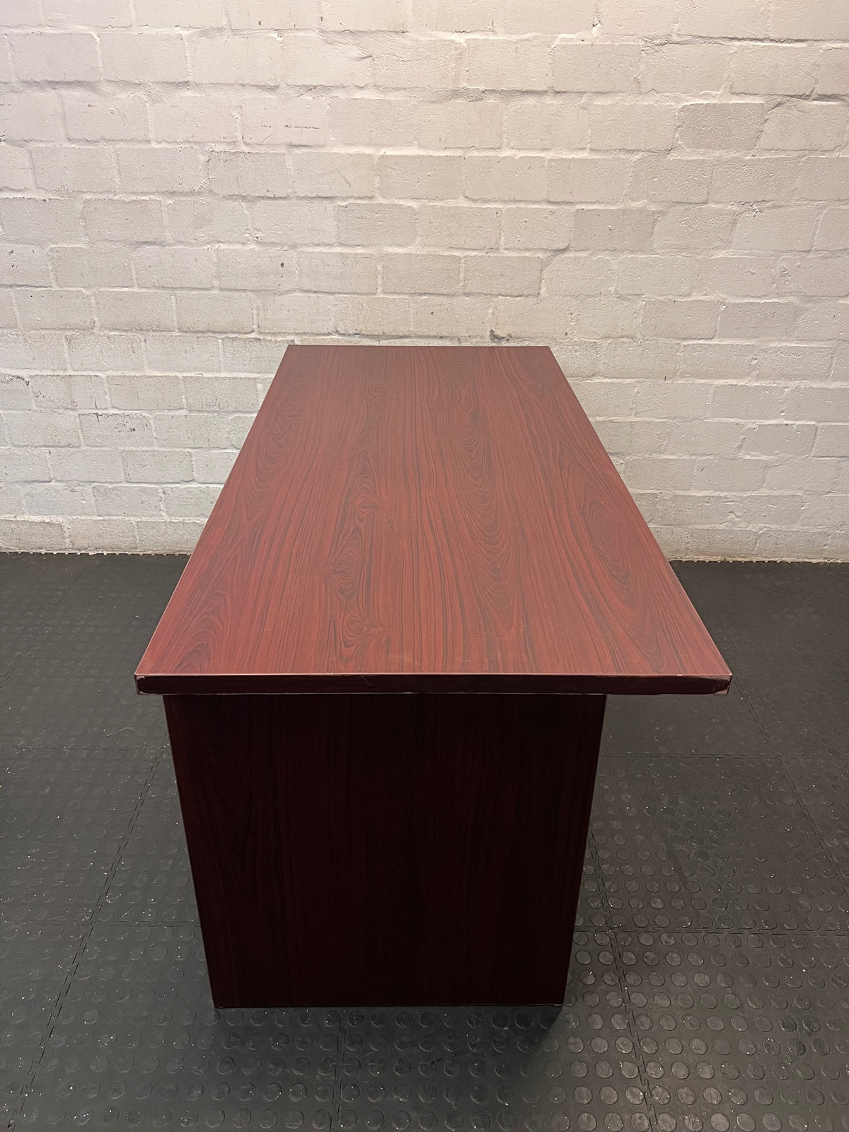 Mahogany Colour Office Desk with 2 Drawers – condition detail