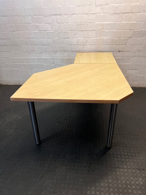 Multi-Angle Oak Finish Office Desk with 4 Drawers – condition detail