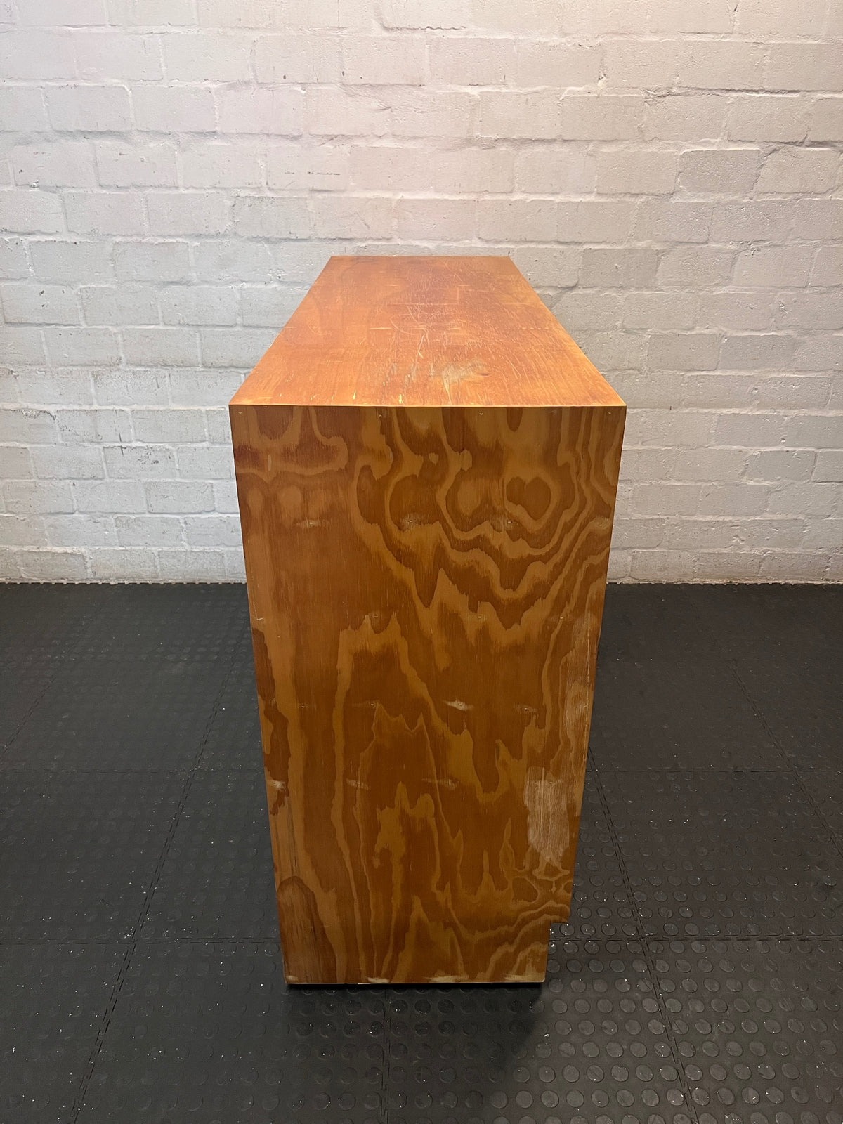 Custom Multi-Tone Wooden Storage Cabinet with Crystal Knobs – condition detail