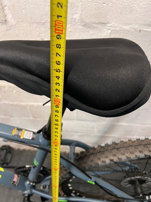 Mason Grey and Neon Mountain Bicycle – width measurement