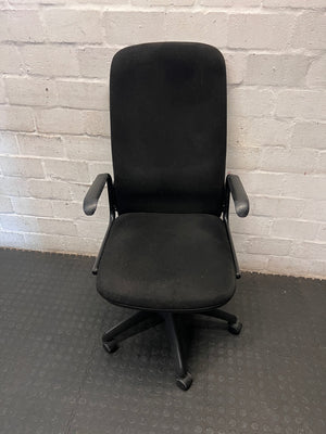 Black High-Back Upholstered Office Chair – main front view