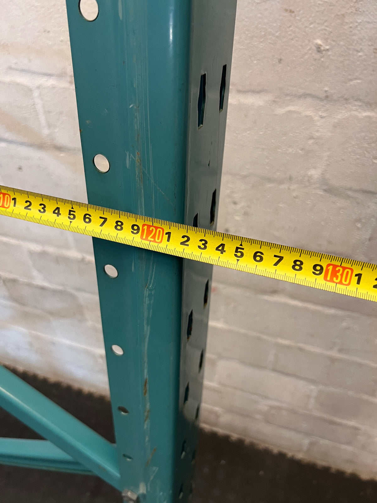 Industrial Steel Racking Upright Frame – depth measurement