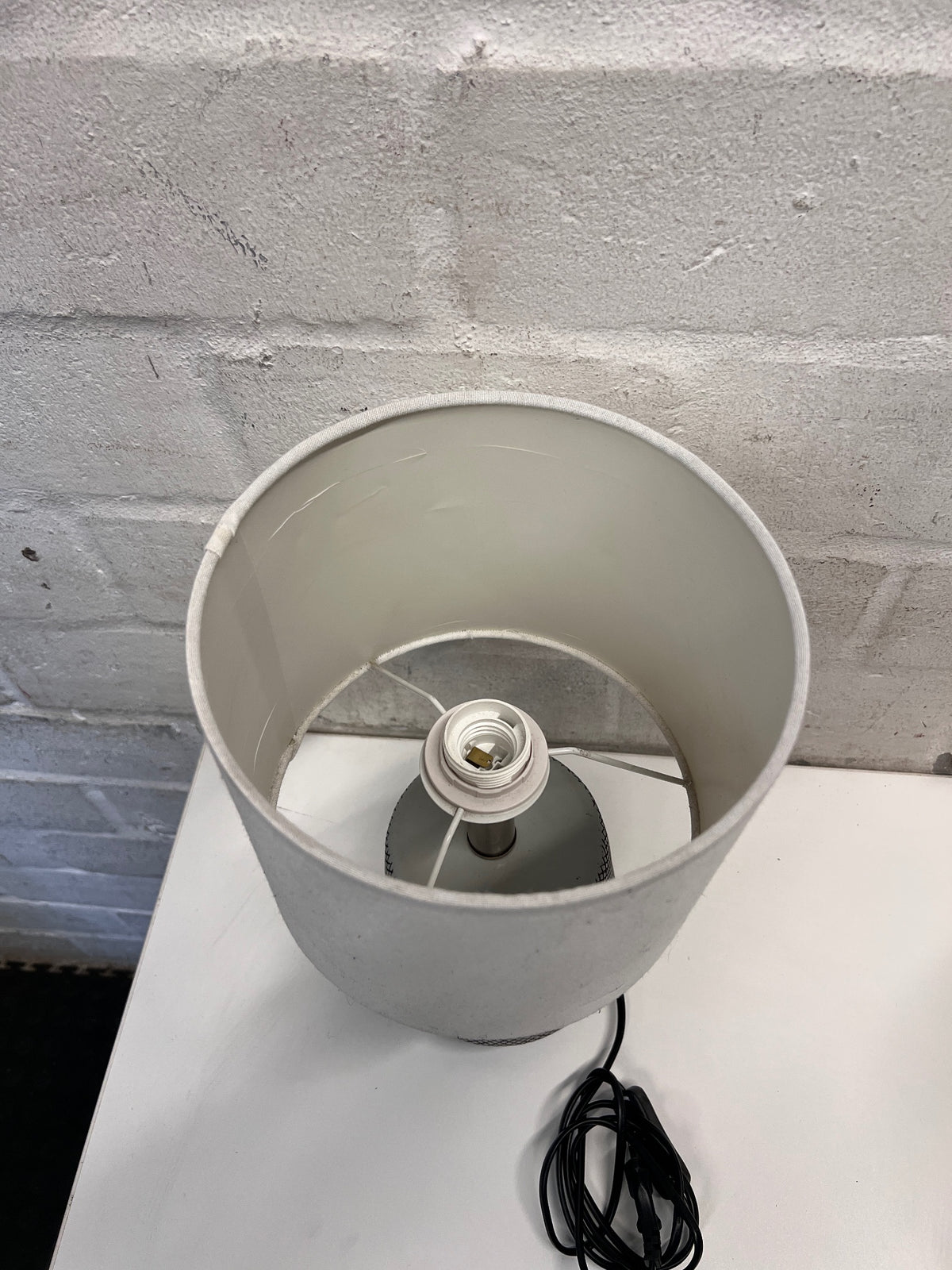 Patterned Base Table Lamp with White Fabric Shade – condition detail