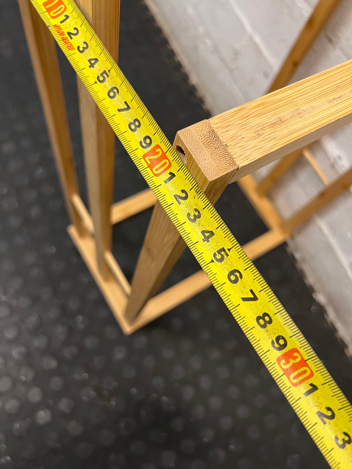 Freestanding Oak-Tone Tiered Towel Rail – depth measurement