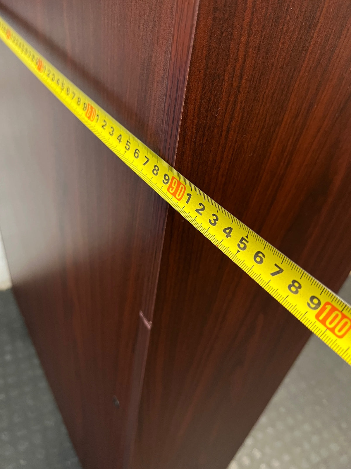 5-Tier Mahogany Finish Bookshelf – depth measurement