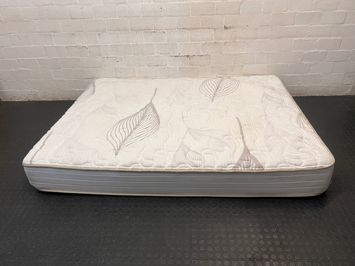 King Koil Cassia Queen Extra Length Mattress – condition detail