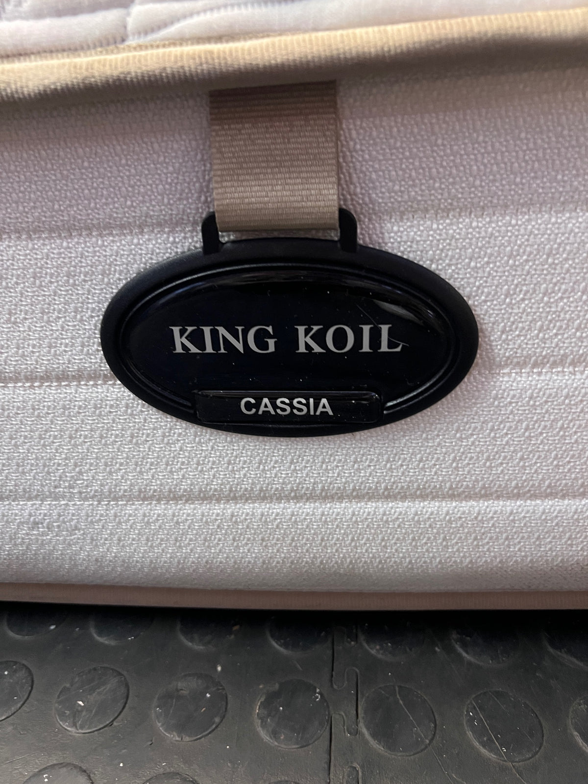 King Koil Cassia Queen Extra Length Mattress – side view
