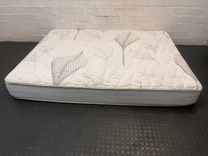 King Koil Cassia Queen Extra Length Mattress – top view