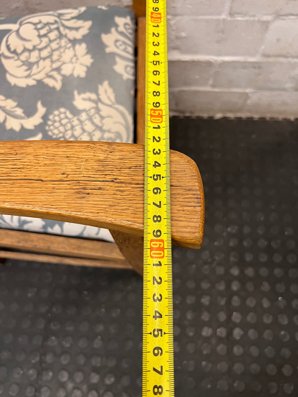 Vintage-Style Wooden Armchair with Patterned Seat – width measurement
