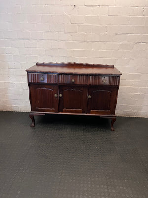 Vintage-Style Wooden Sideboard with Scalloped Detail – main front view