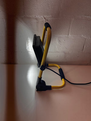 Flash Portable LED Work Light with Yellow Stand – side view