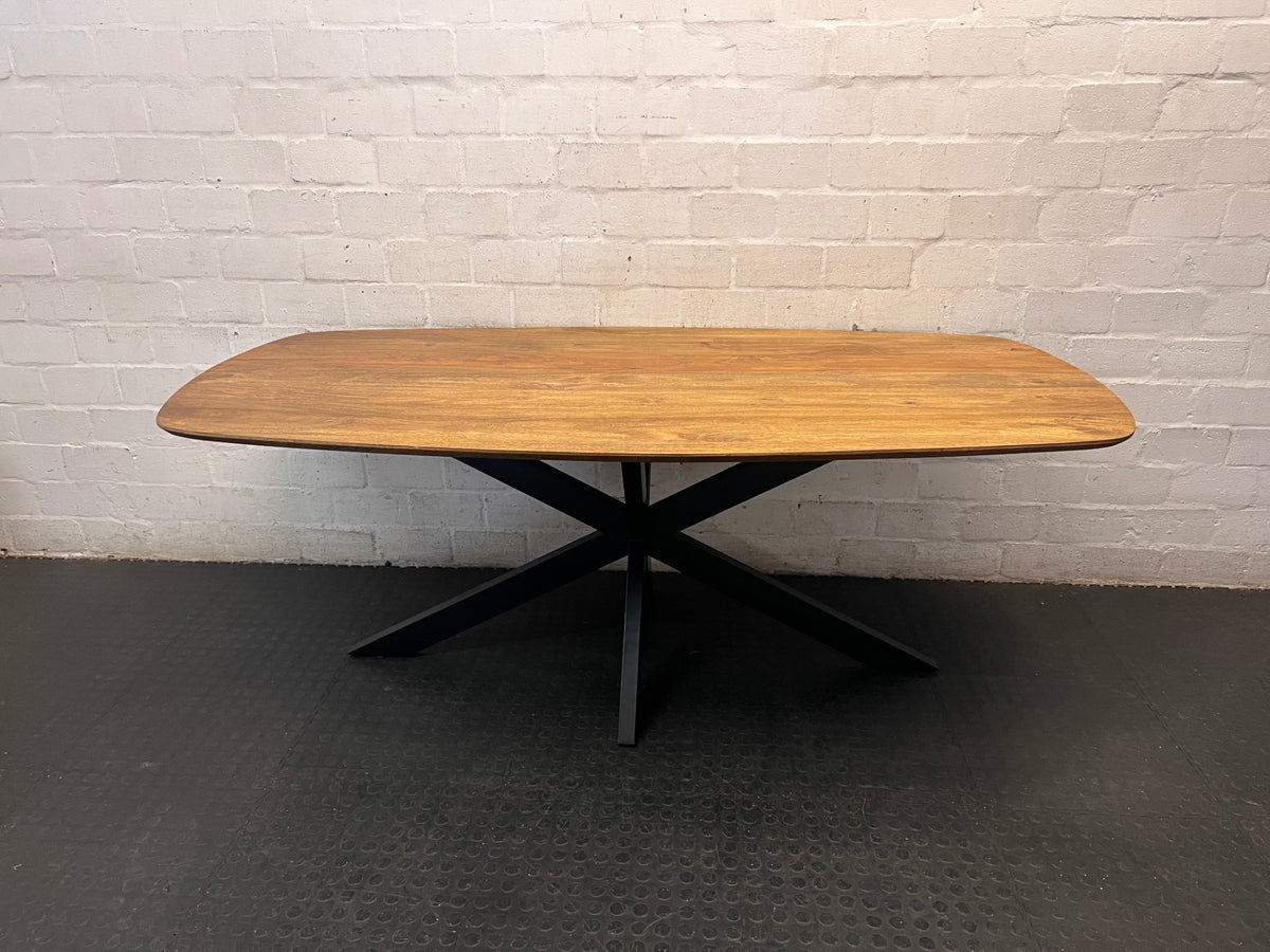 Decofurn Dal Danish Oval Solid Wood Dining Table – condition detail