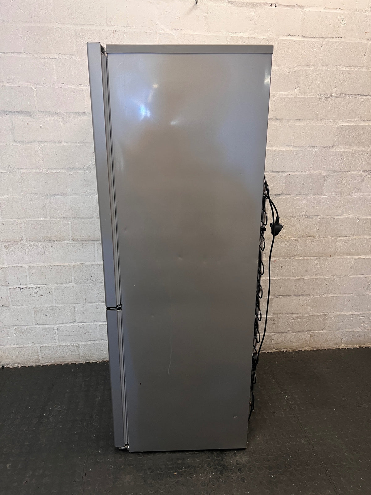 KIC Silver Fridge Freezer with Water Dispenser – top view