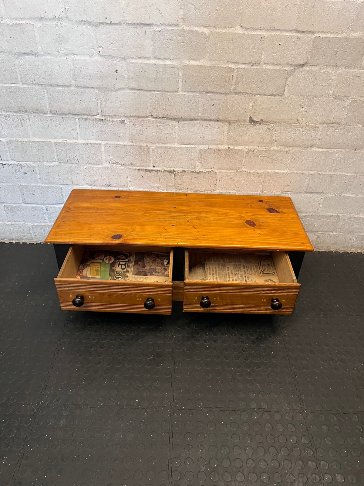 Vintage Oregon Pine Low Chest of Drawers – side view