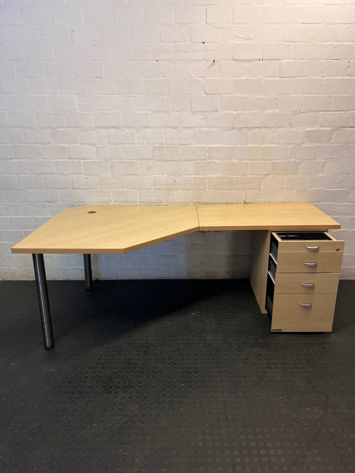 Large L-Shaped Office Desk with 4-Drawer Pedestal – side view