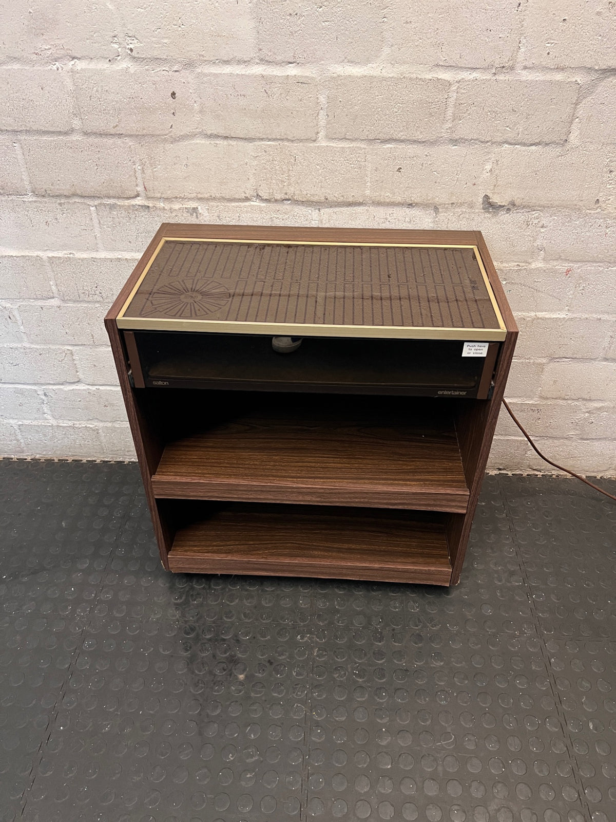 Salton Entertainer Warming Trolley with Glass Door – main front view