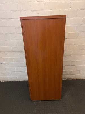 4-Drawer Oak Veneer Filing Cabinet with Silver Handles – condition detail