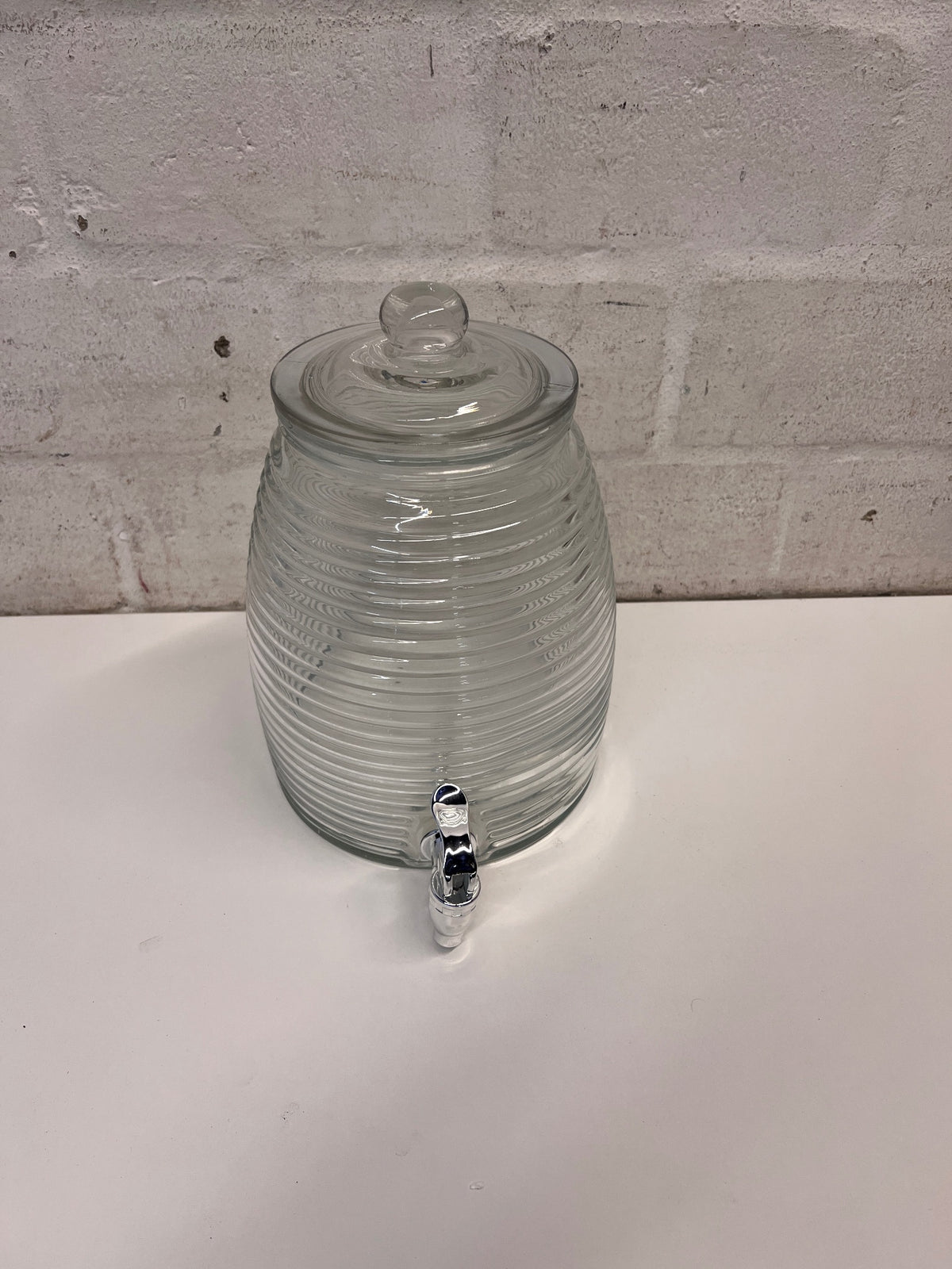 Ribbed Glass Beverage Dispenser with Lid – main front view