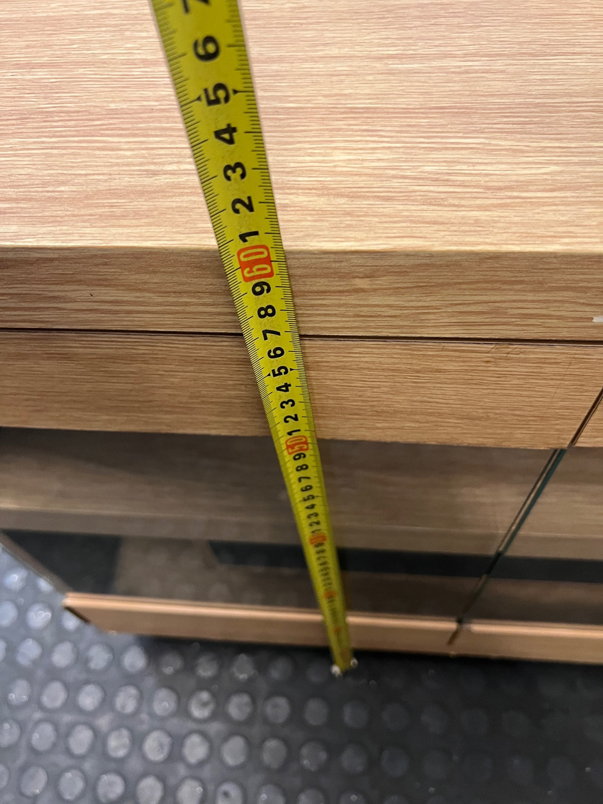 Oak-Finish Mobile TV Unit with Glass Doors – height measurement