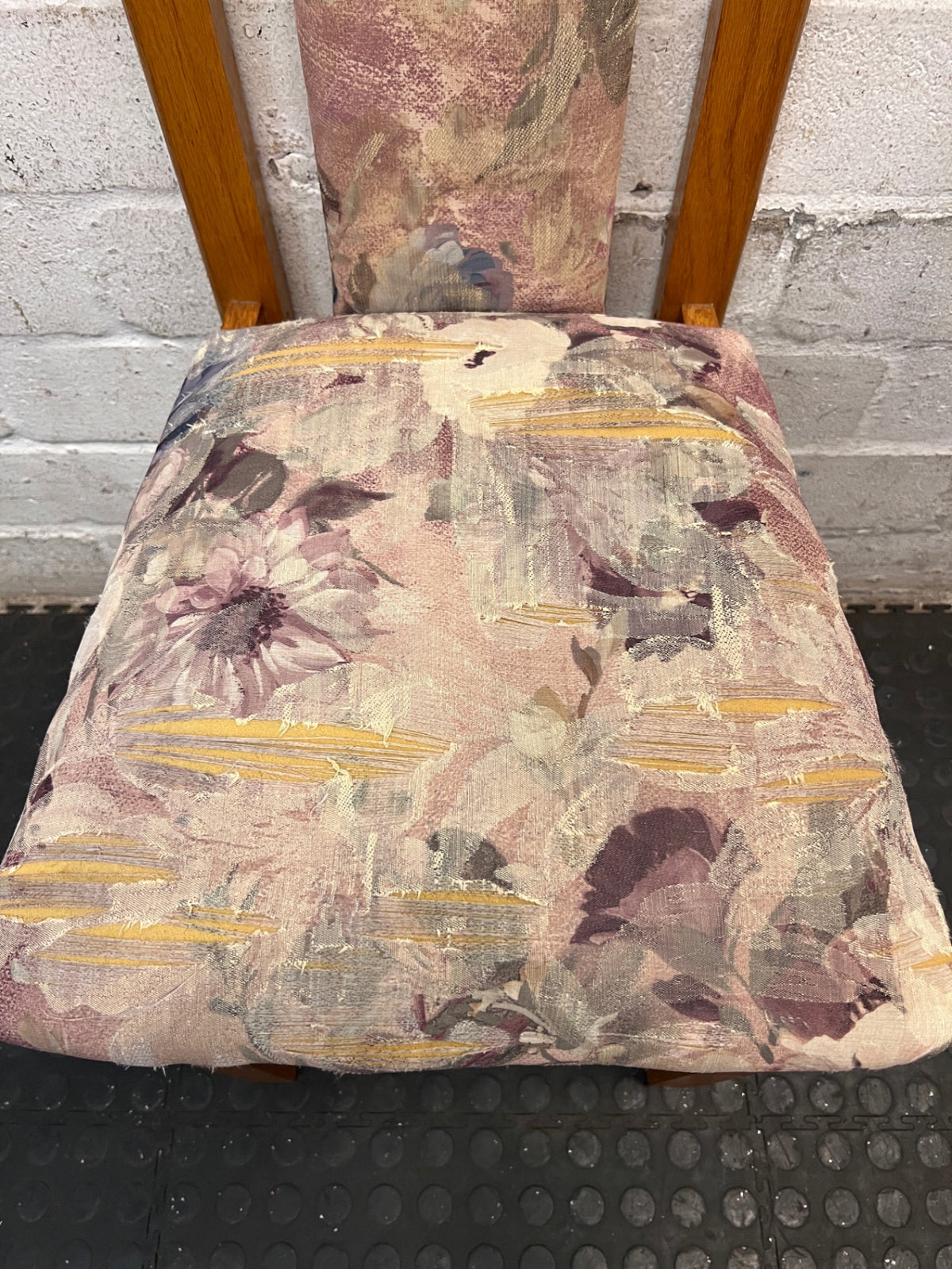 Oak-Toned Dining Chair with Floral Upholstery – condition detail