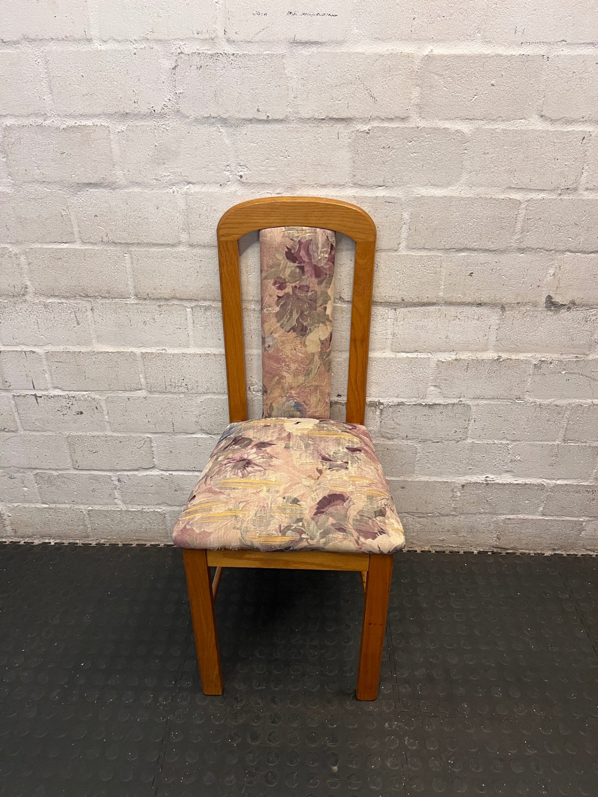 Oak-Toned Dining Chair with Floral Upholstery – main front view